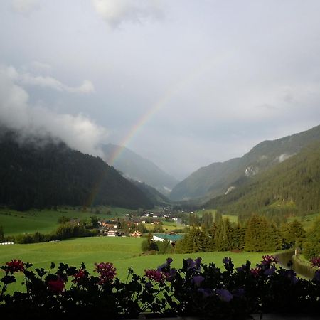 Hotel Haus Veidlis, Familie Obkircher Sankt Jakob in Defereggen Exterior foto