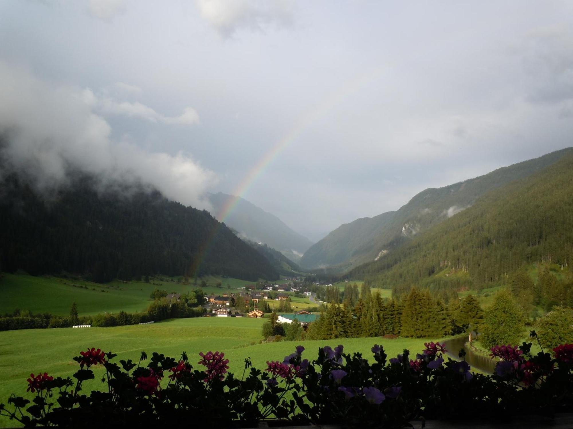 Hotel Haus Veidlis, Familie Obkircher Sankt Jakob in Defereggen Exterior foto